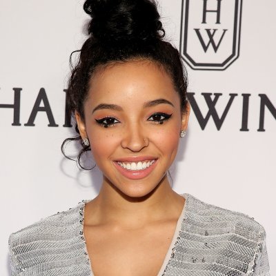 Tinashe zelebriert ihr Glück