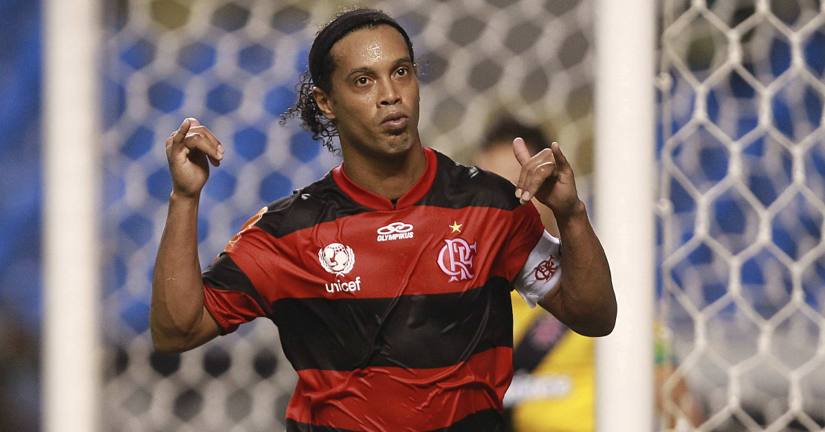 Ex-Fußballstar Ronaldinho versucht sich als Rapper