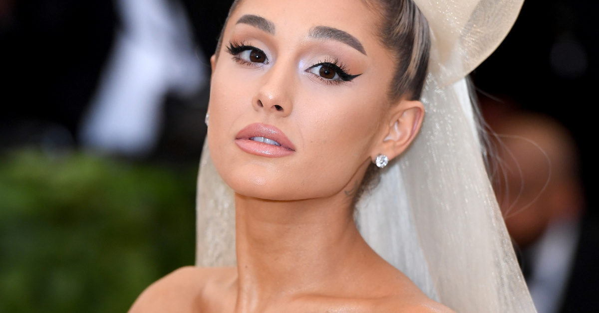 Ariana Grande legt sich Mini-Schwein als Haustier zu