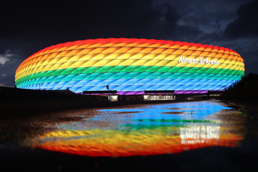 -Allianz-Arena-.jpg -Allianz-Arena-.jpg