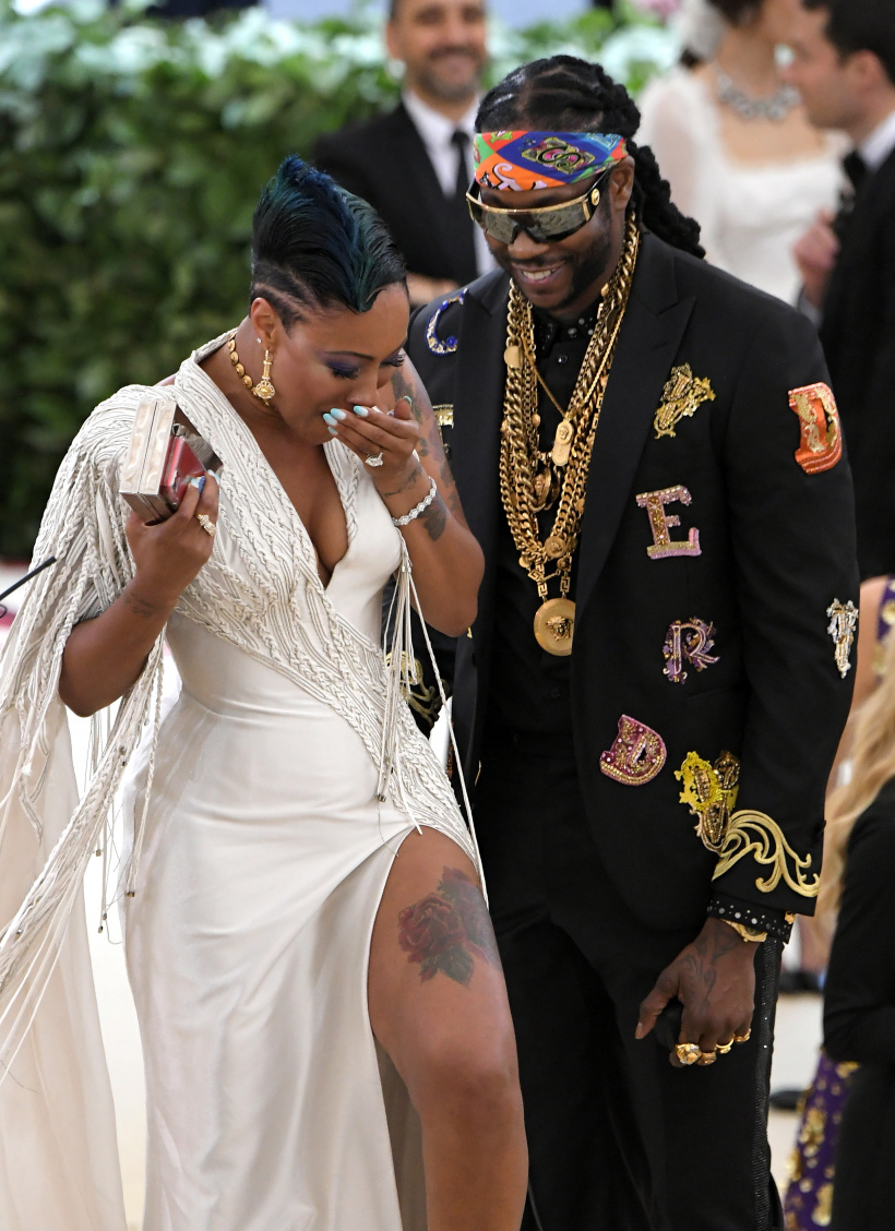 2_Chainz_attends_the_Heavenly_Bodies_Fashion_The_Catholic_Imagination_Costume_Institute_Gala_at_The_Metropolitan_Museum_of_Art_.jpg 2_Chainz_attends_the_Heavenly_Bodies_Fashion_The_Catholic_Imagination_Costume_Institute_Gala_at_The_Metropolitan_Museum_of_Art_.jpg
