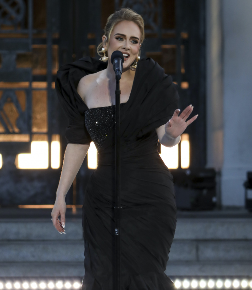 ADELE.jpg ADELE.jpg