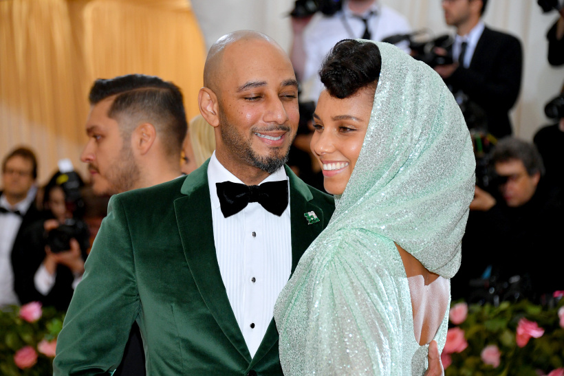 Alicia-Keys-and-Swizz-Beatz-attends-The-2019-Met-Gala.jpg Alicia-Keys-and-Swizz-Beatz-attends-The-2019-Met-Gala.jpg