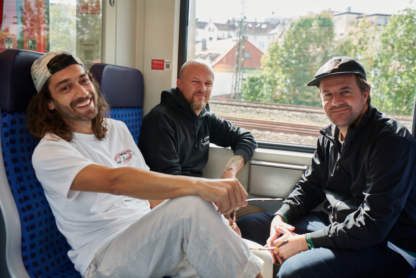 Massive Töne Massive Töne cruisen jetzt in der Bahn