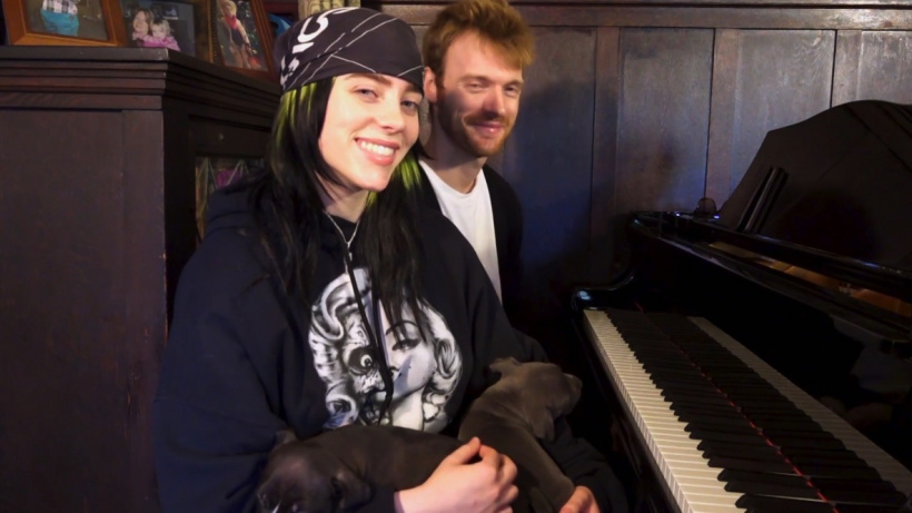 Billie-Eilish.jpg Billie-Eilish.jpg