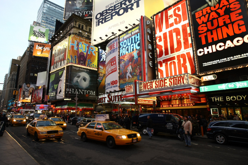 Broadway.jpg Broadway.jpg