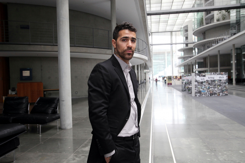 Bushido-als-Praktikant-im-Deutschen-Bundestag.jpg Bushido-als-Praktikant-im-Deutschen-Bundestag.jpg