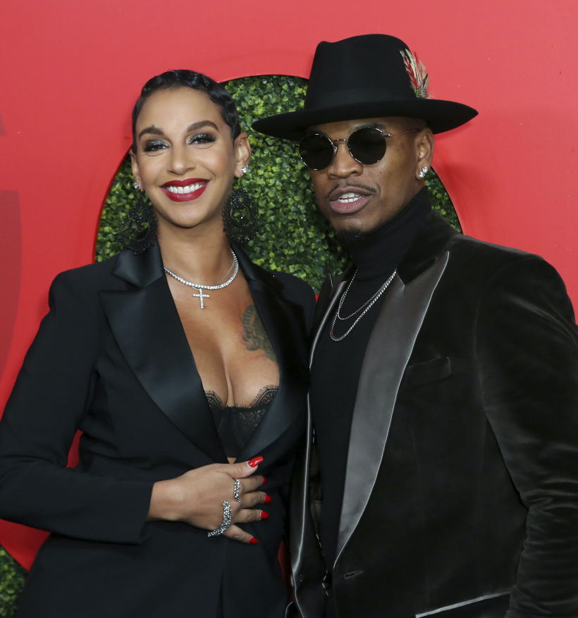 Crystal-Smith-x-Ne-Yo-.jpg Crystal-Smith-x-Ne-Yo-.jpg