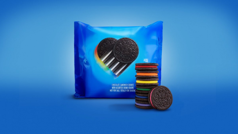 Oreo Für mehr Diversität: Oreo verschenkt limitierte Regenbogen-Kekse