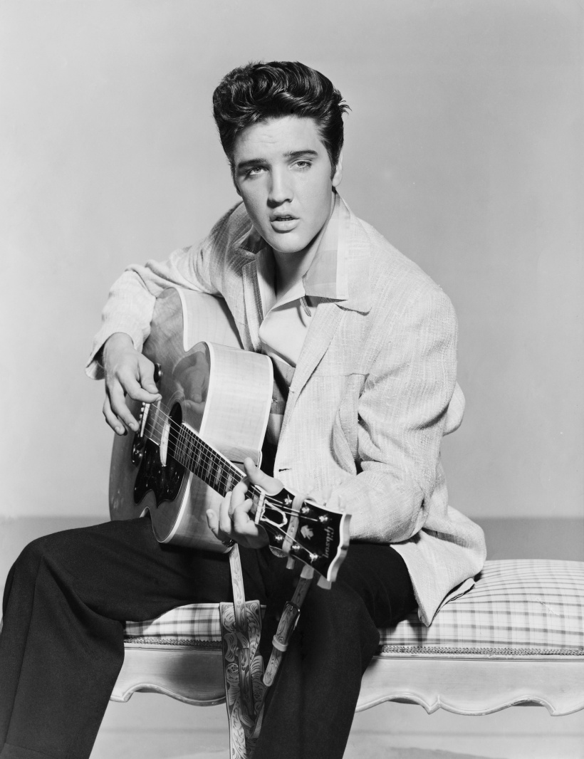 Elvis-Presley.jpg Elvis-Presley.jpg