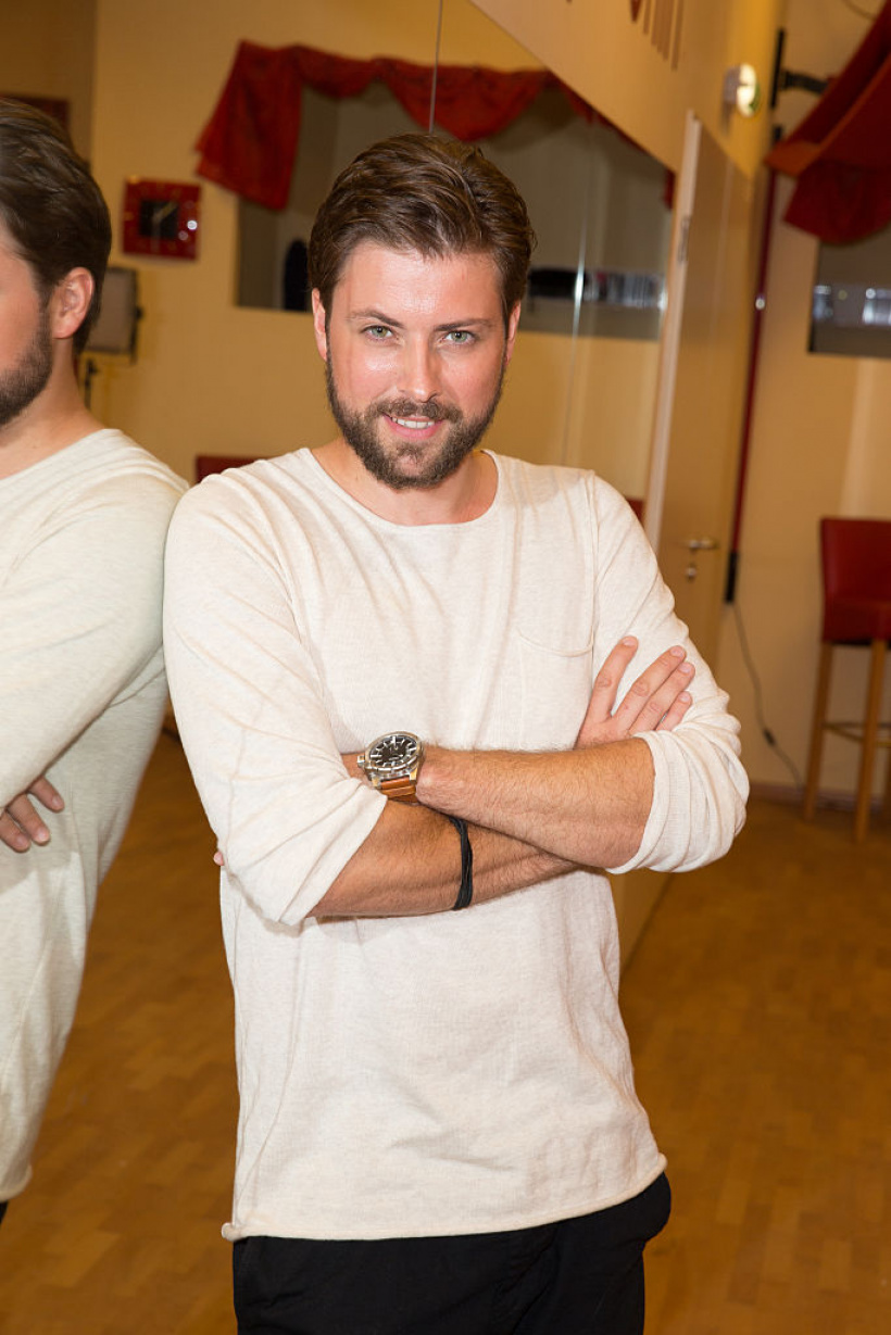 Felix-von-Jascheroff.jpg Felix-von-Jascheroff.jpg