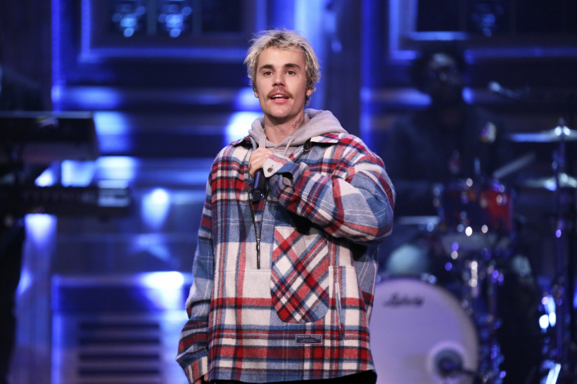 Justin-Bieber-.jpg Justin-Bieber-.jpg
