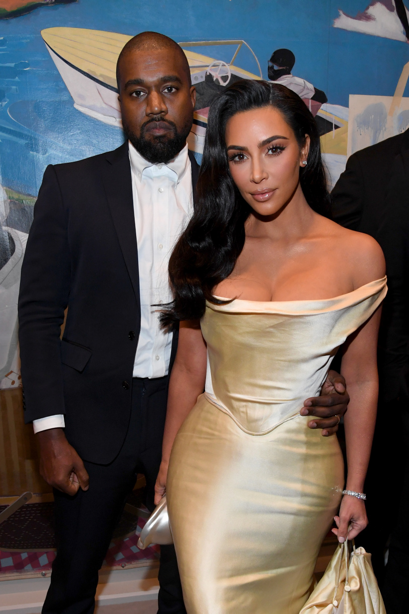 Kanye-West-Kim-Kardashian.jpg Kanye-West-Kim-Kardashian.jpg