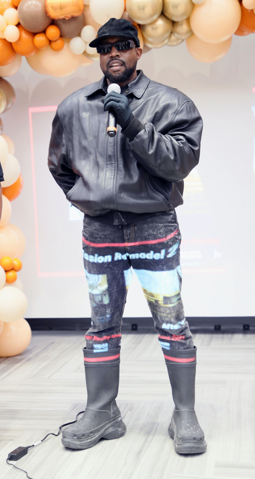 Kanye-West.jpg Kanye-West.jpg