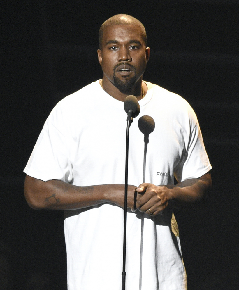 Kanye-West.jpg Kanye-West.jpg
