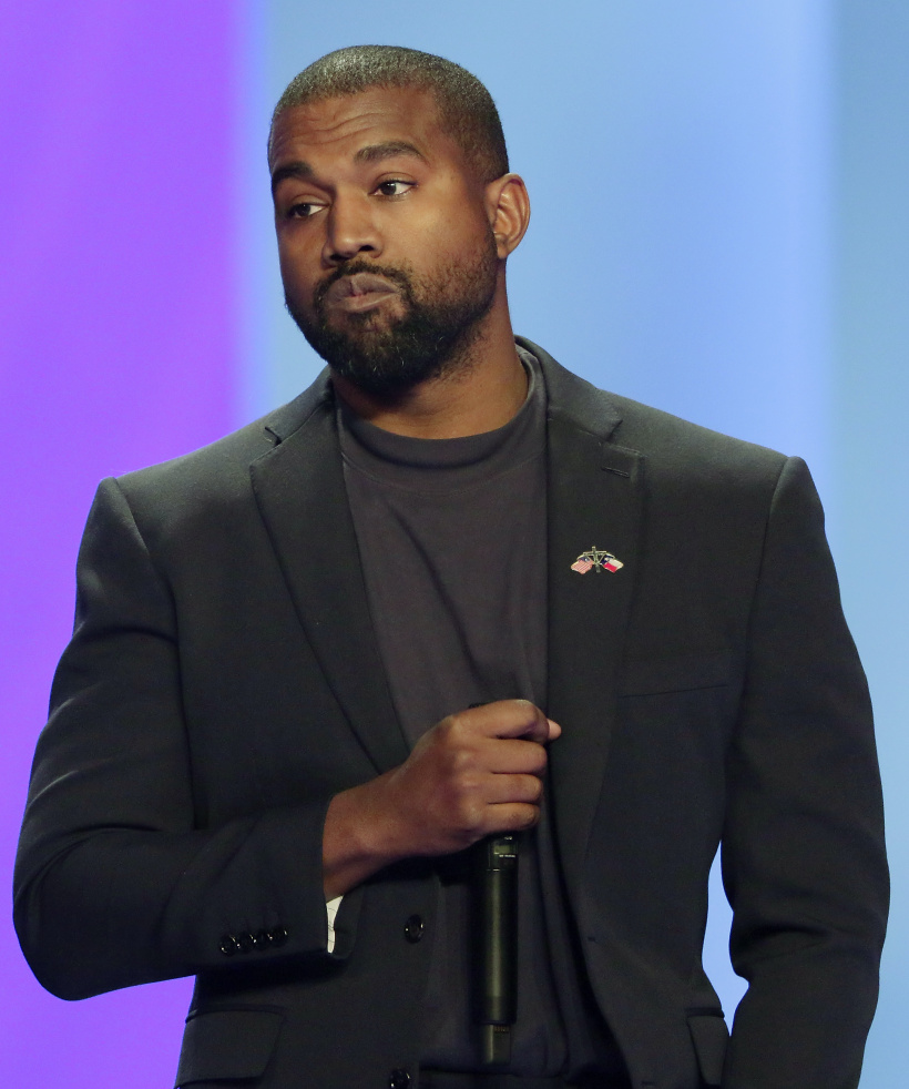 Kanye-West.jpg Kanye-West.jpg