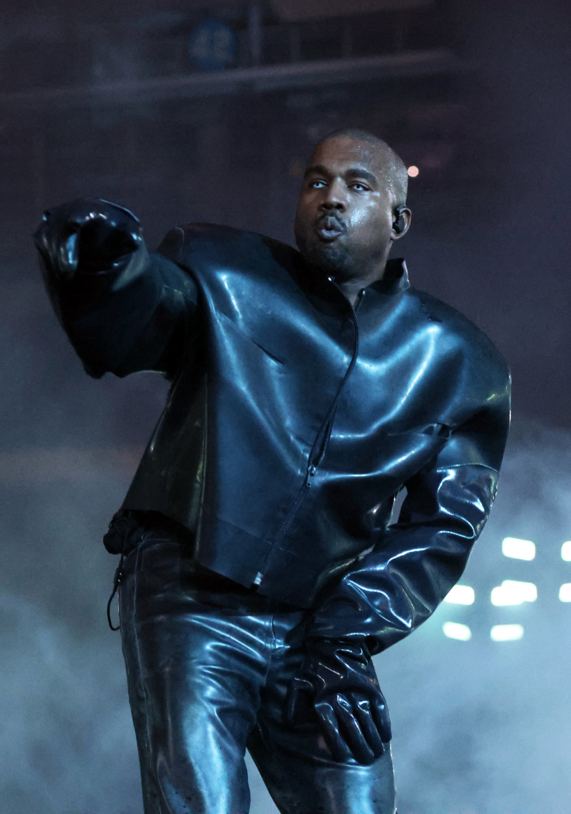 Kanye-West.jpg Kanye-West.jpg