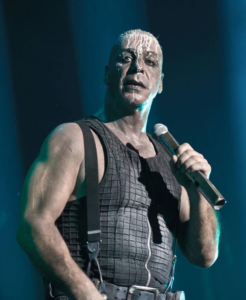 Lindemann-x-Rammstein.jpg Lindemann-x-Rammstein.jpg