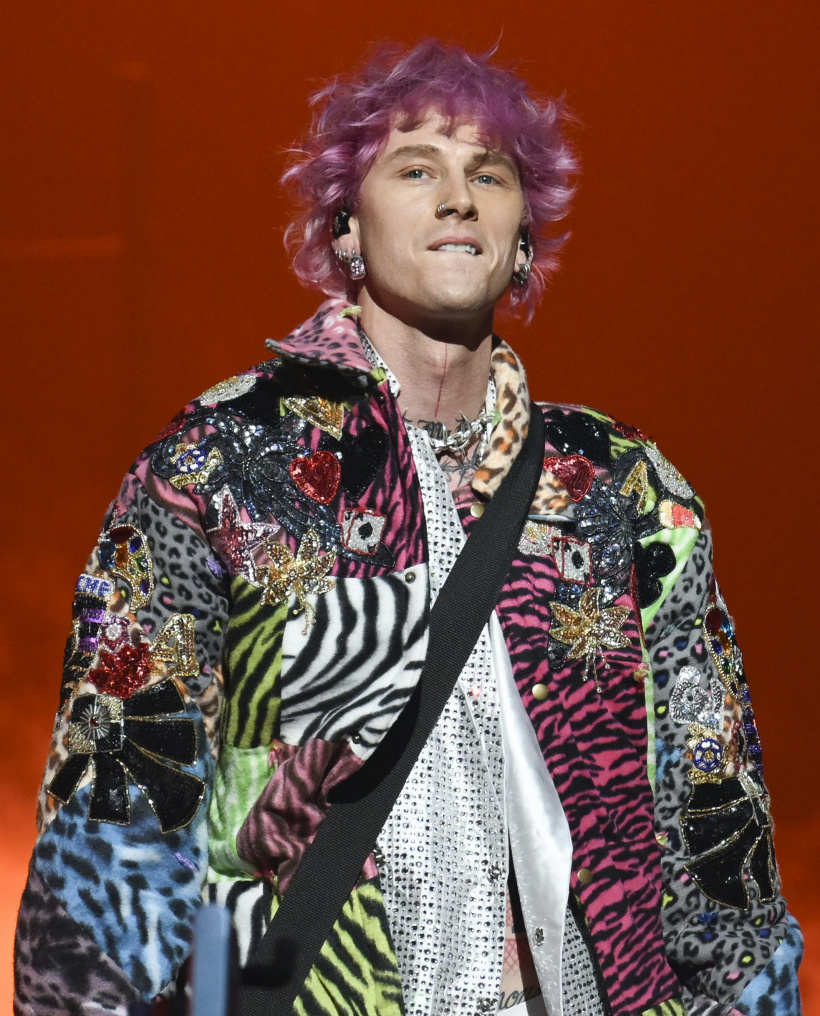 Machine-Gun-Kelly.jpg Machine-Gun-Kelly.jpg