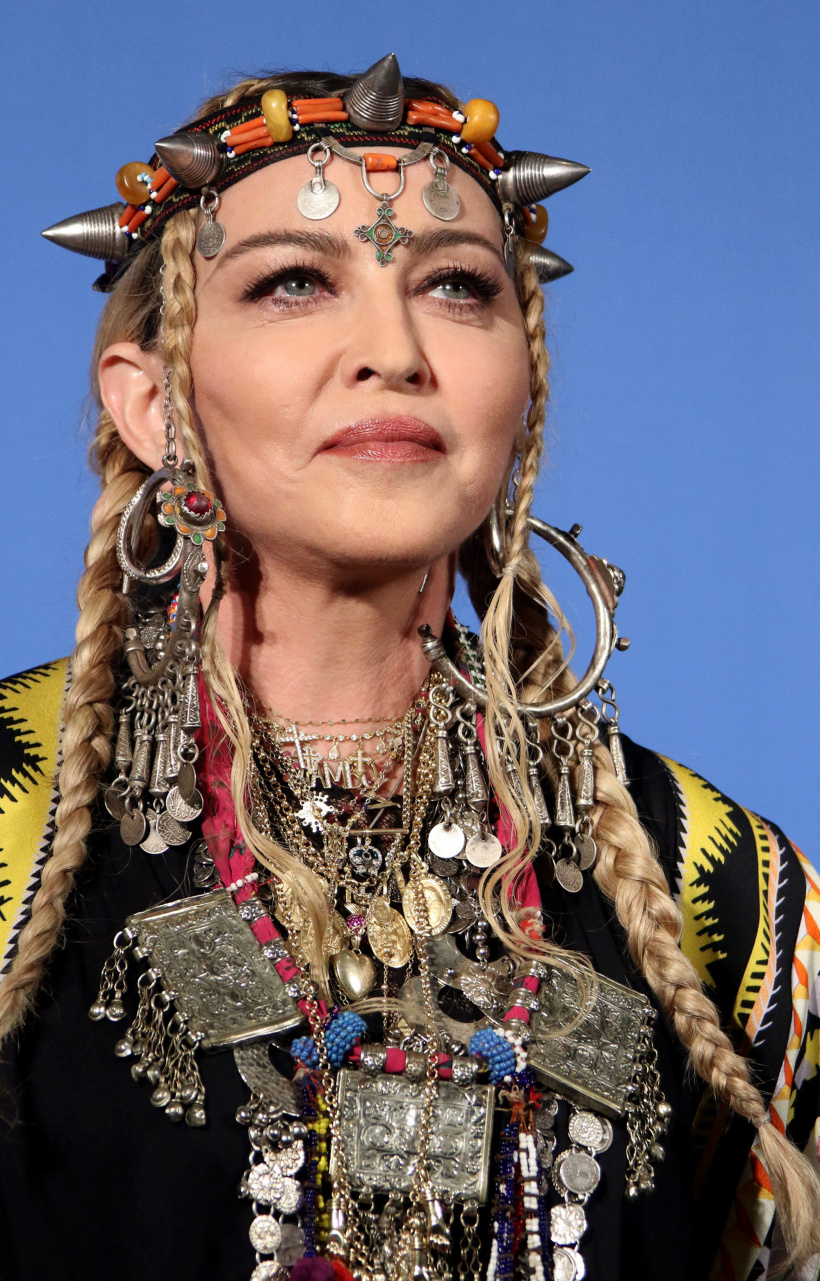 Madonna.jpg Madonna.jpg