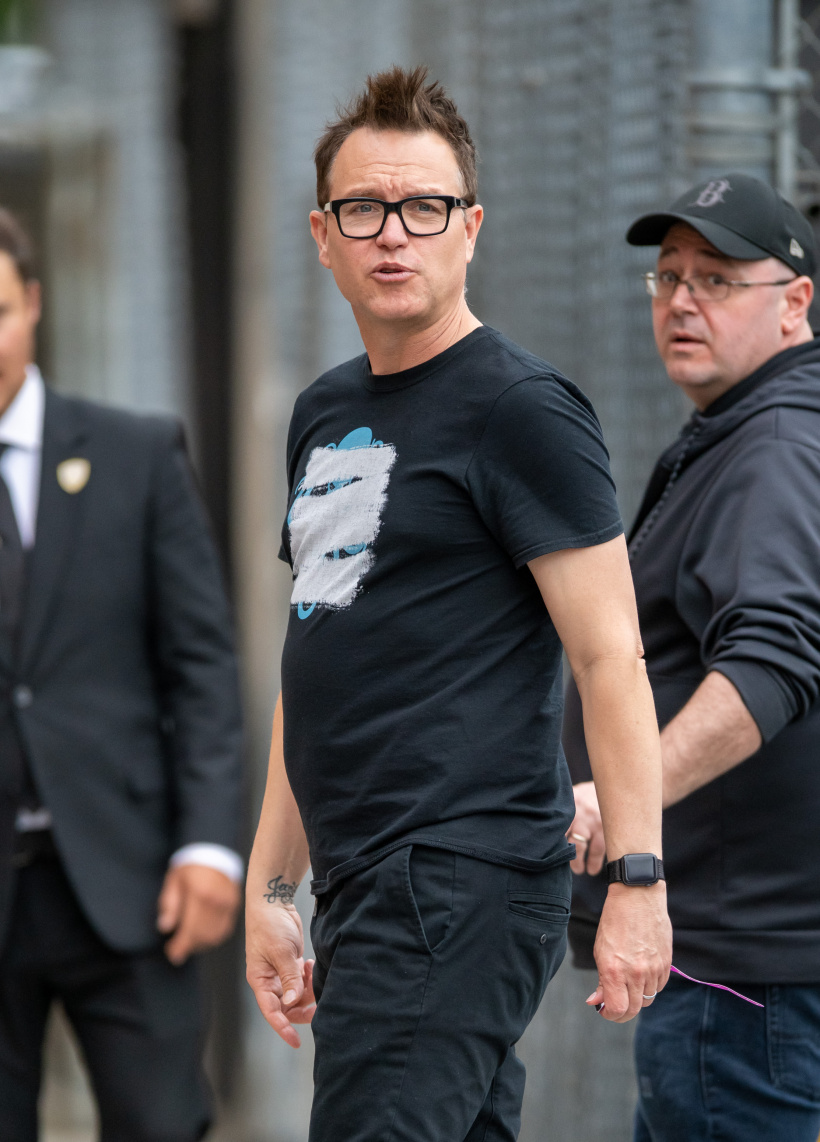 Mark-Hoppus.jpg Mark-Hoppus.jpg