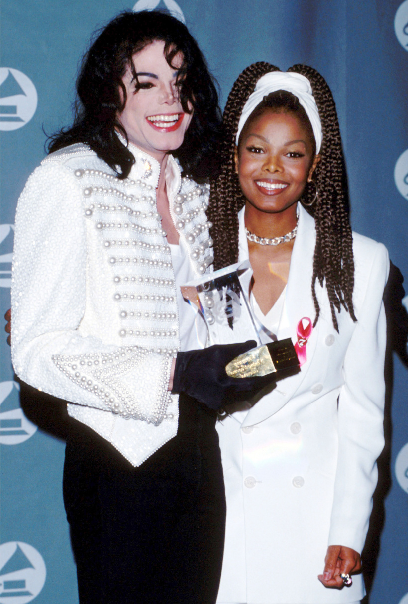 Michael-Jackson-and-Janet-Jackson.jpg Michael-Jackson-and-Janet-Jackson.jpg