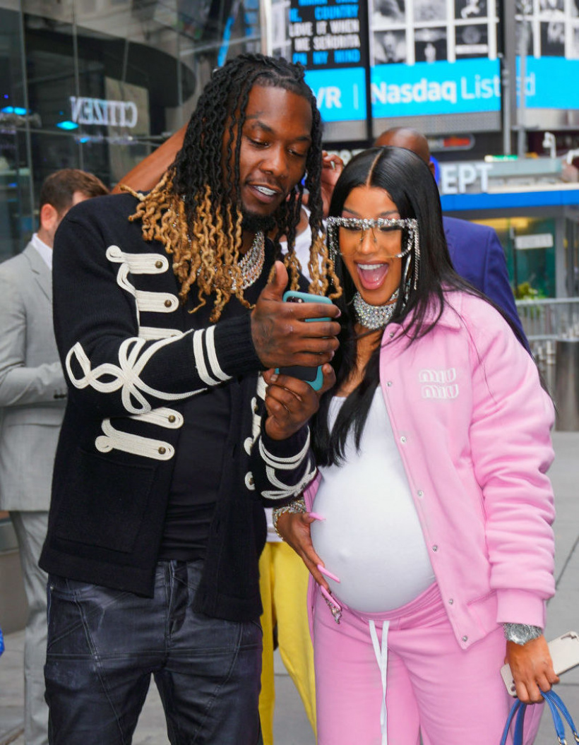 Offset-and-Cardi.jpg Offset-and-Cardi.jpg