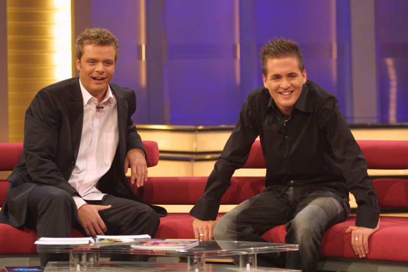 Oliver-Geissen-Alexander-Klaws-in-2003.jpg Oliver-Geissen-Alexander-Klaws-in-2003.jpg