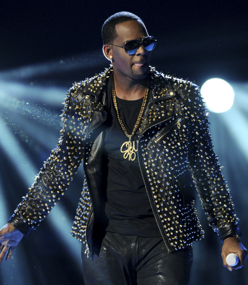 R.-Kelly.jpg R.-Kelly.jpg