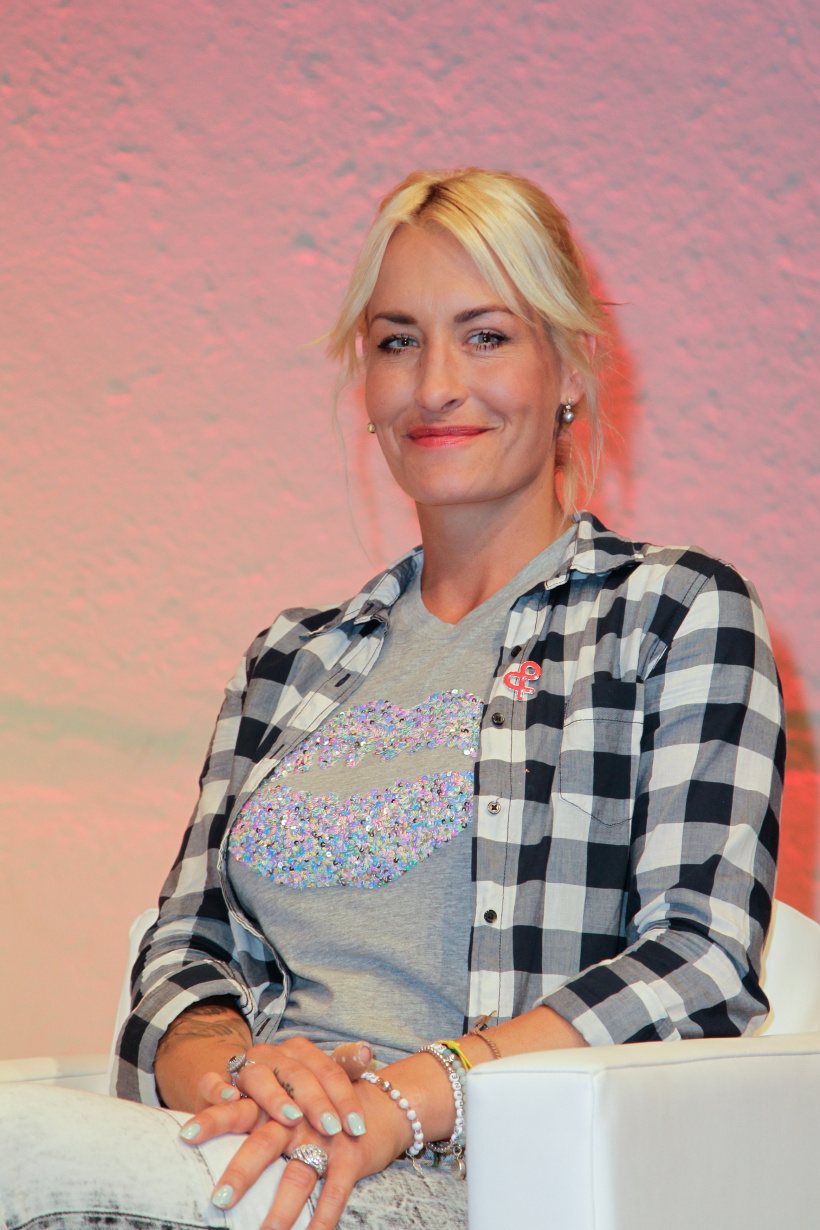 Sarah-Connor.jpg Sarah-Connor.jpg