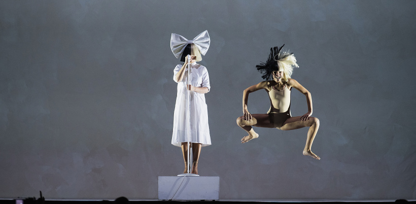Sia-and-Maddie-Ziegler.jpg Sia-and-Maddie-Ziegler.jpg