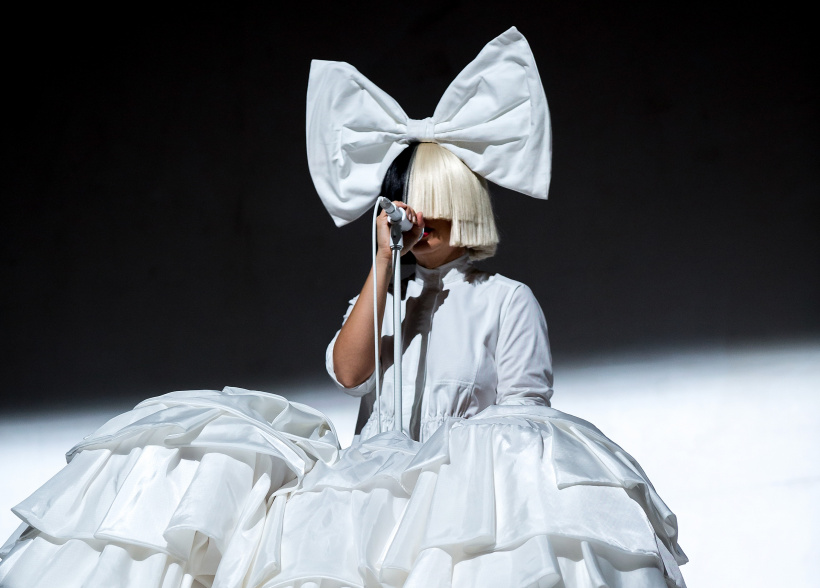 Sia.jpg Sia.jpg