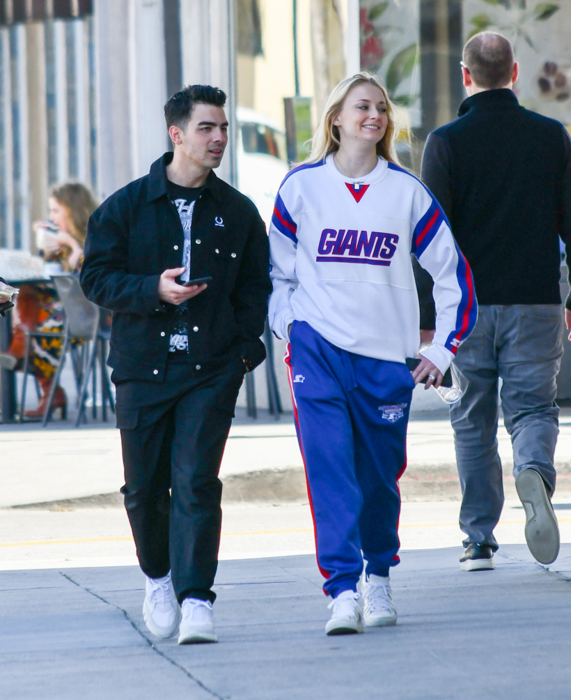 Sophie-Turner-and-Joe-Jonas.jpg Sophie-Turner-and-Joe-Jonas.jpg