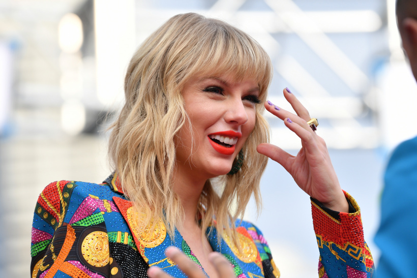 Taylor Swift Kundigt Corona Auszeit Bis 2021 An Bigfm