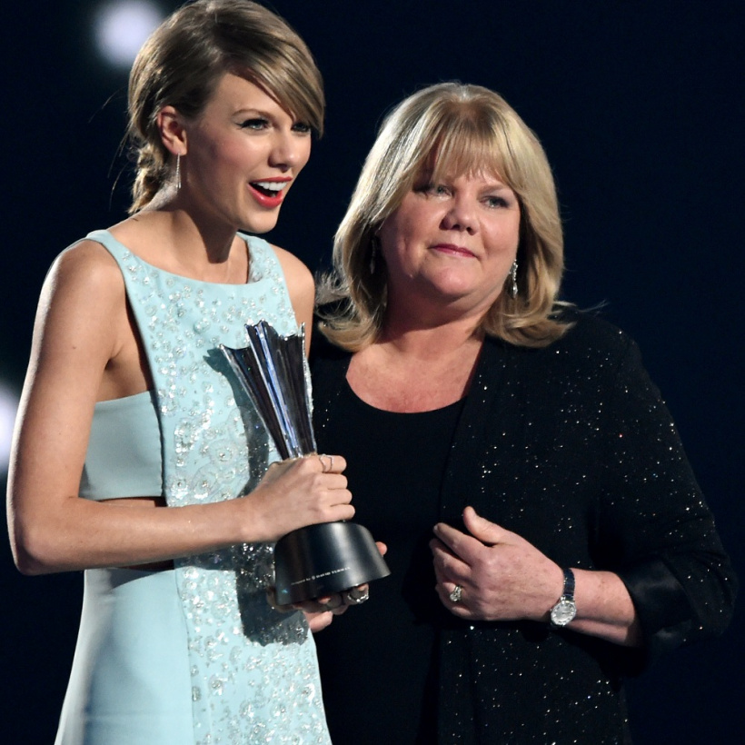 Taylor und Andrea Swift Taylor und Andrea Swift