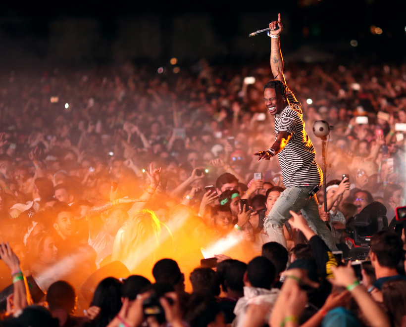 Travis-Scott.jpg Travis-Scott.jpg