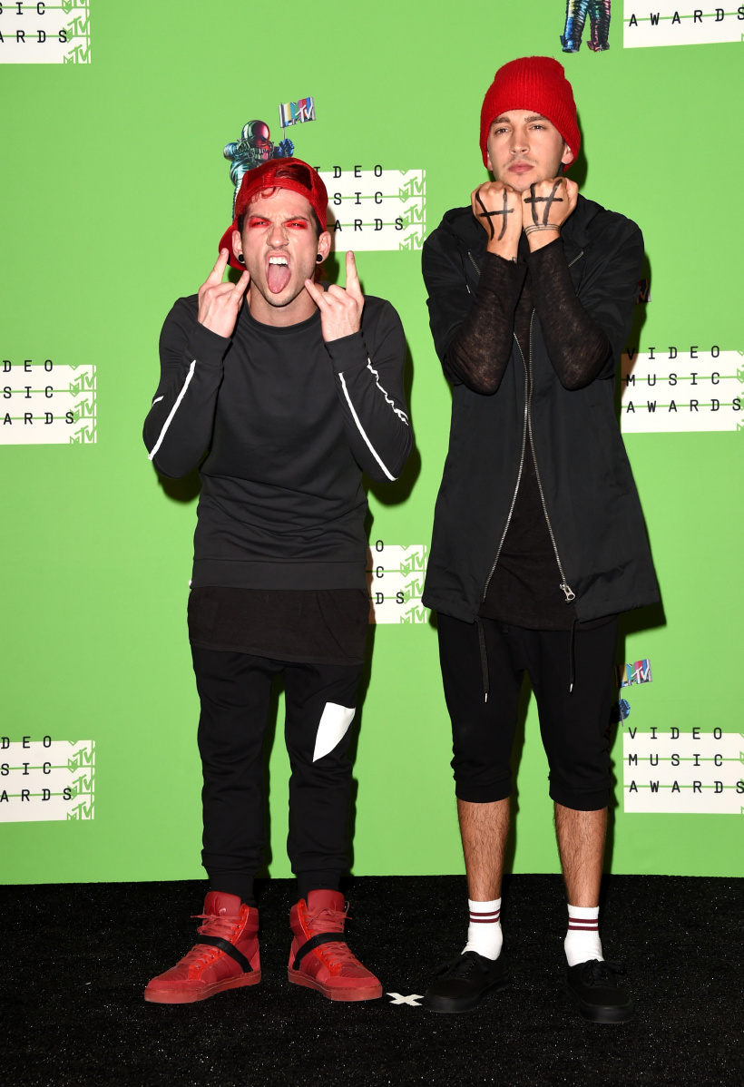 Twenty-One-Pilots.jpg Twenty-One-Pilots.jpg