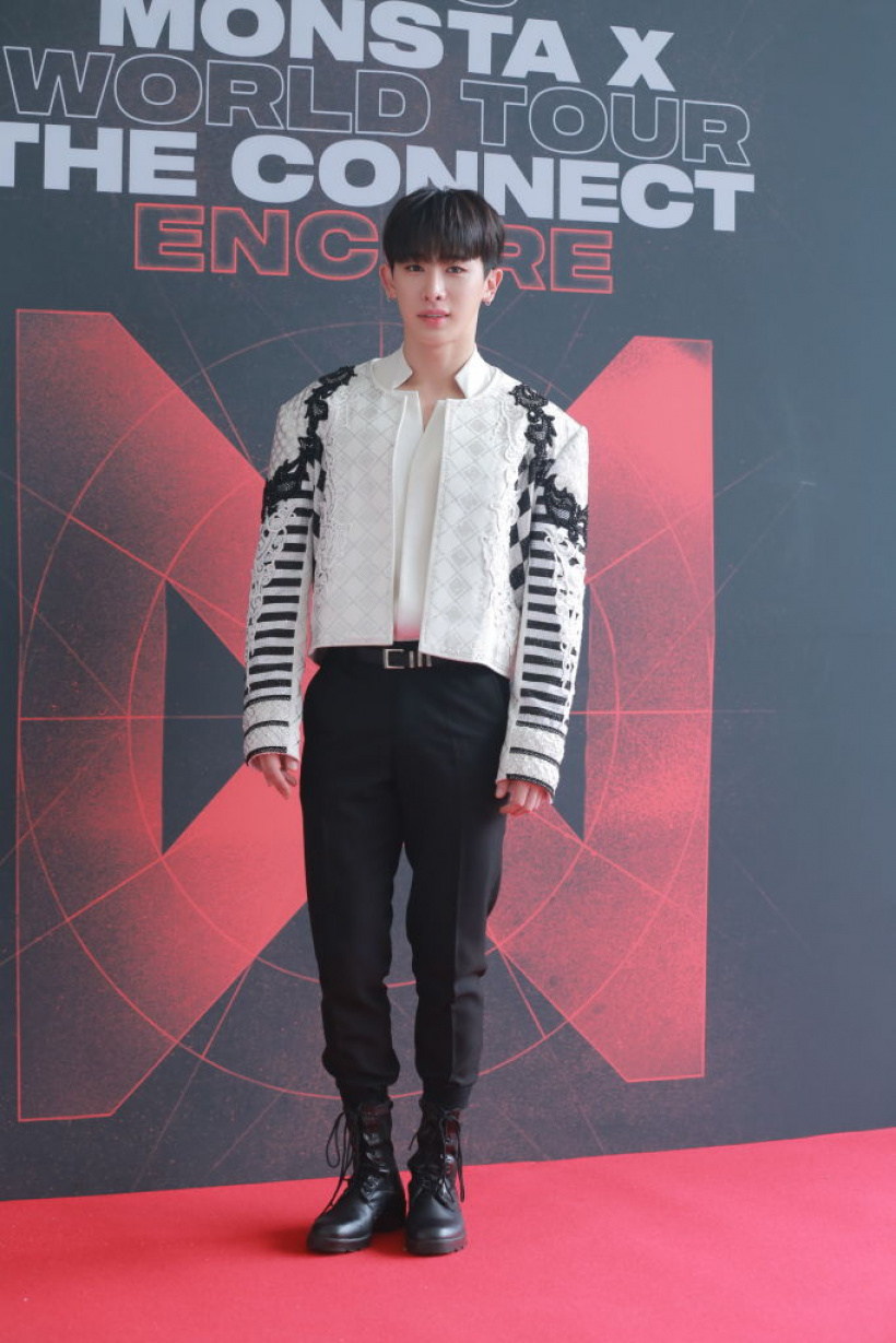 WONHO.jpg WONHO.jpg