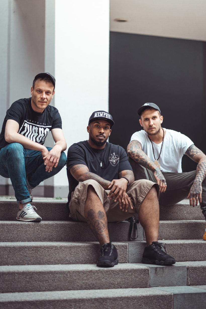 257ers Deutschrap rasiert Host Reece mit den 257ers