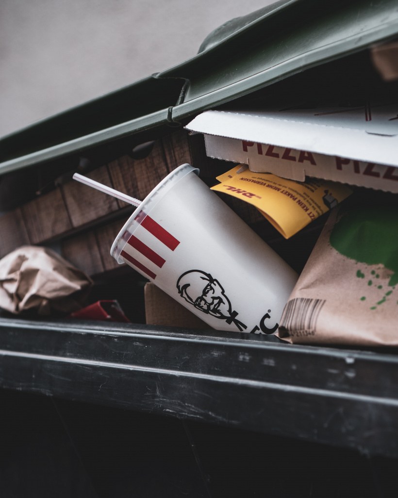 Verpackungsmüll Mit Pfand gegen Verpackungsmüll?