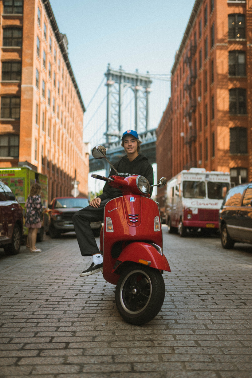 Das Mindestalter für den Erwerb einer Moped-Fahrerlaubnis kann angepasst werden Das Mindestalter für den Erwerb einer Moped-Fahrerlaubnis kann angepasst werden