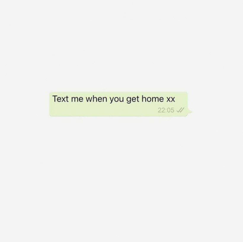 Unter dem Hashtag #TextMeWhenYouGetHome solidarisieren sich Männer und Frauen gegen Gewalt gegen Frauen Unter dem Hashtag #TextMeWhenYouGetHome solidarisieren sich Männer und Frauen gegen Gewalt gegen Frauen